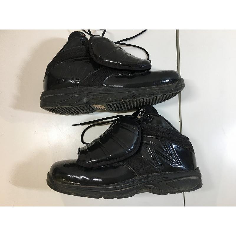 ニューバランス new balance 【難有品】野球審判 プレートシューズ