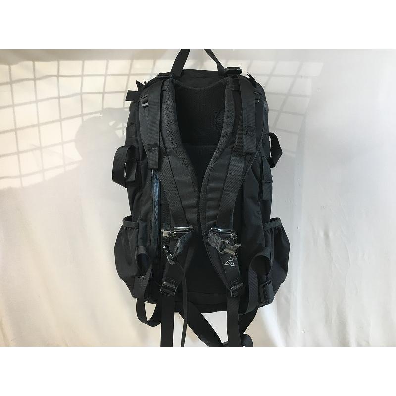 ミステリーランチ MYSTERY RANCH 【並品】2DAY ASSAULT バックパック 