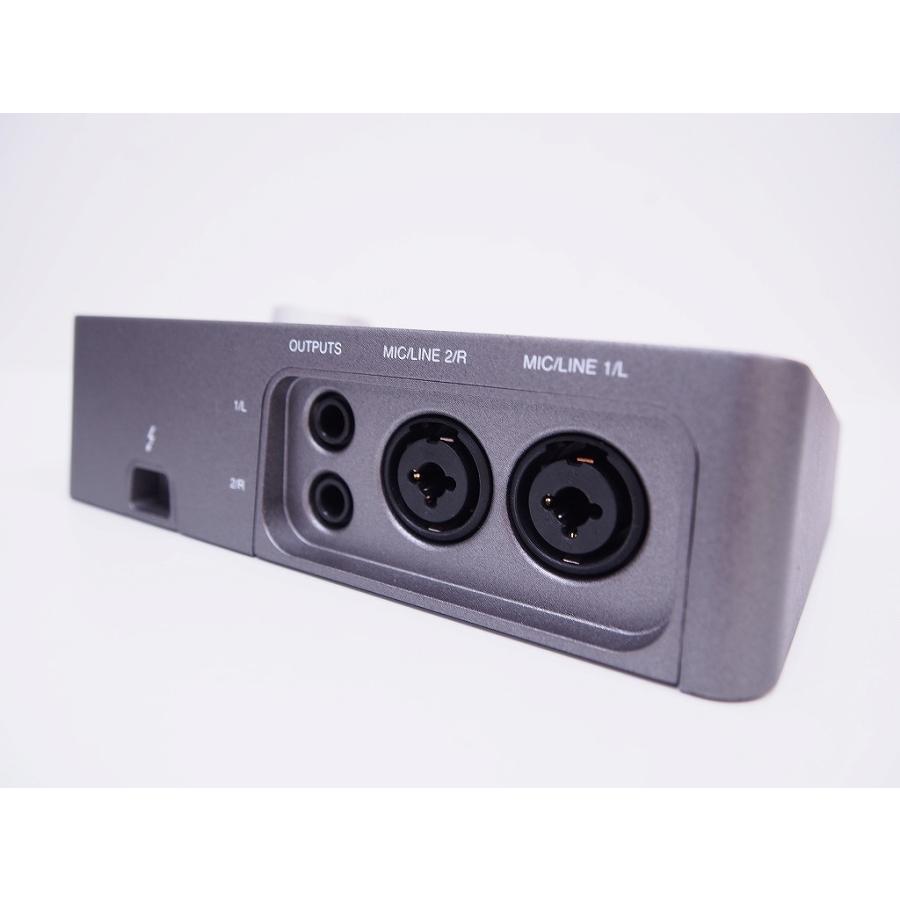 Universal Audio Arrow オーディオインターフェイス