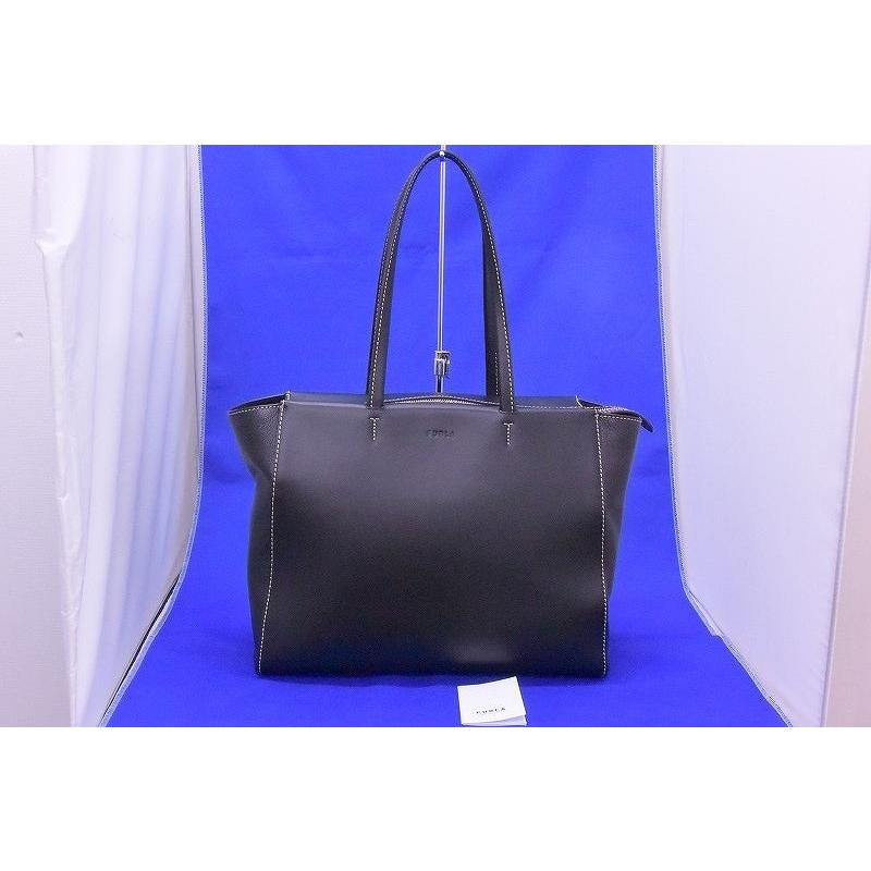 フルラ FURLA 4サイズがラクラク入るトートバッグ レジーナ大 フルラ FURLA 4サイズがラクラク入るトートバッグ レジーナ大