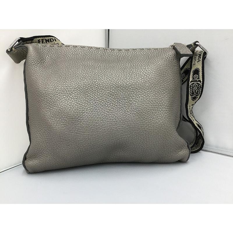 フェンディ FENDI セレリア ショルダーバッグ シルバー 2373 