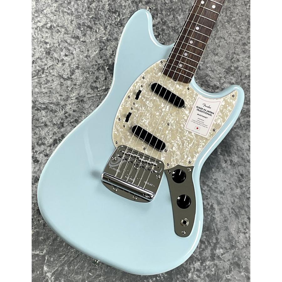 Fender Made In Japan Traditional 60s Mustang -Daphne Blue