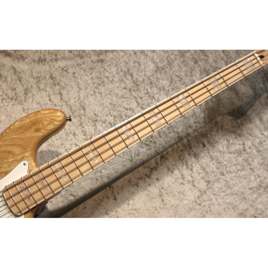 Fender 【マスタービルダー監修】 Made in Japan Heritage 70s Jazz