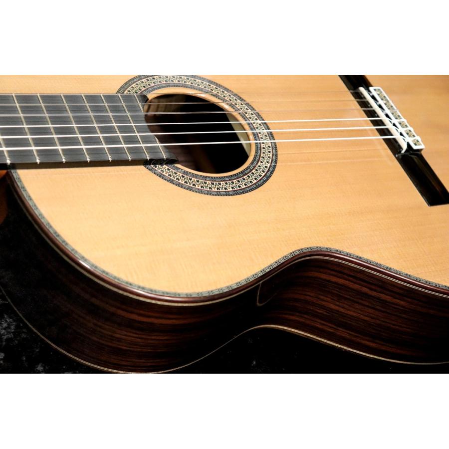 ASTURIAS CUSTOM 杉  【お取り寄せ商いもの】【無償弦高自然調整】【池袋店棚卸し資産品】 楽器、器材-アコースティックギター、クラシックギター-ギター
