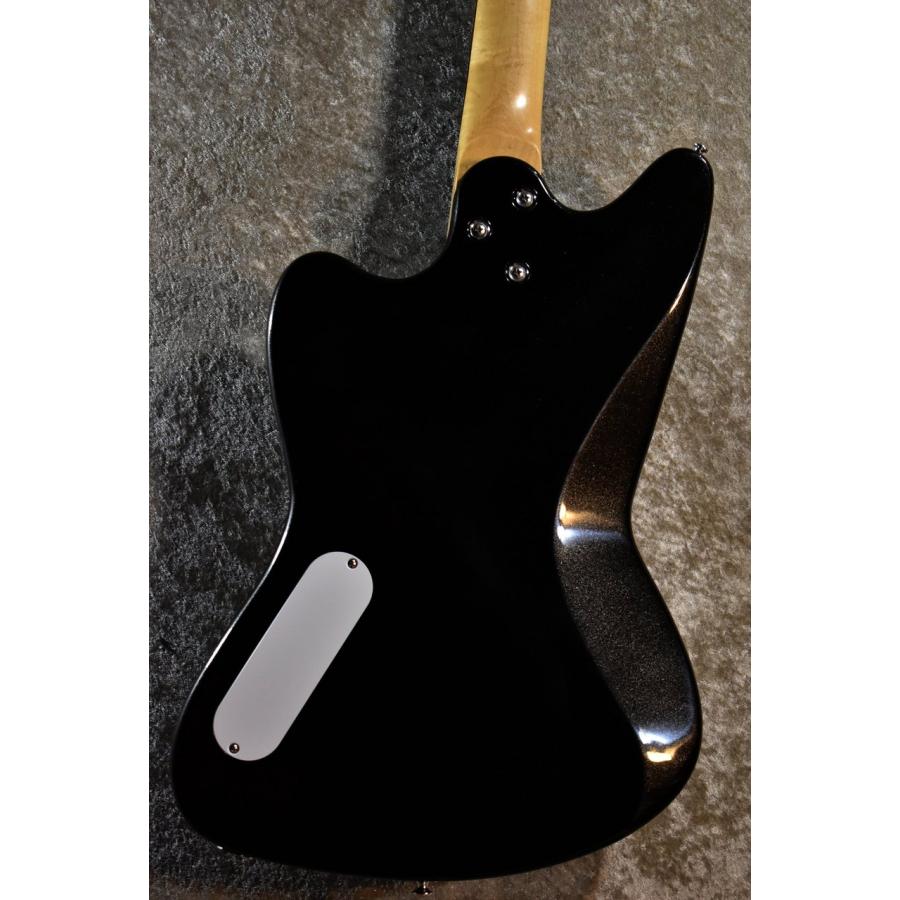 Silhouette w/Bigsby Space Black #0220237【オールラッカー、Made In 【Premiere】 USA】【横浜店】
