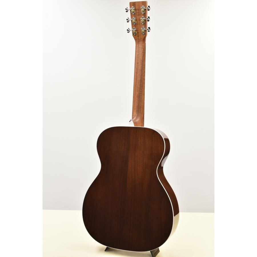 Martin 000-13E Retro Walnut 【スプルース×ウォルナット総単板】【エボニー指板\u0026ブリッジ】【エレアコ】【横浜店】の画像