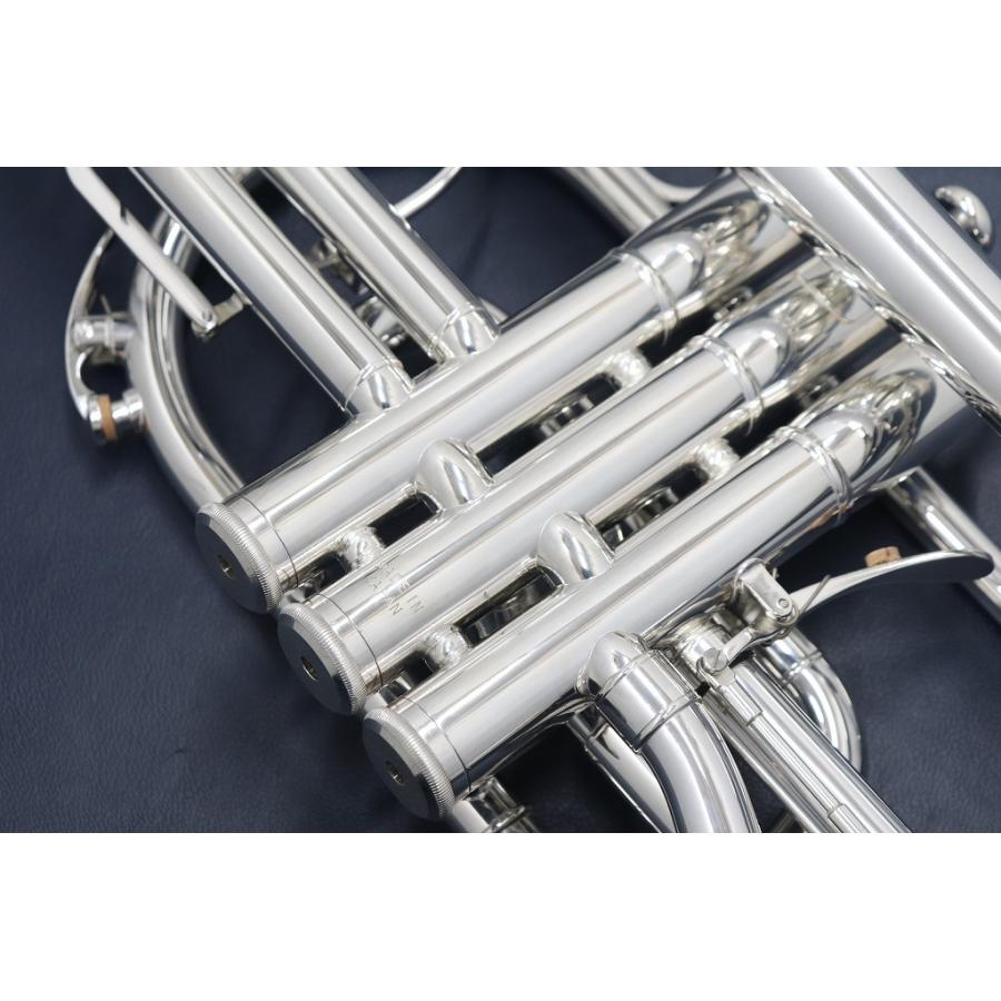 Yamaha YCR-8335S【お取り寄せ】【新品】【コルネット】【Neo/ネオ】【イエローブラスベル】【ウインドお茶の水】 【黒色】