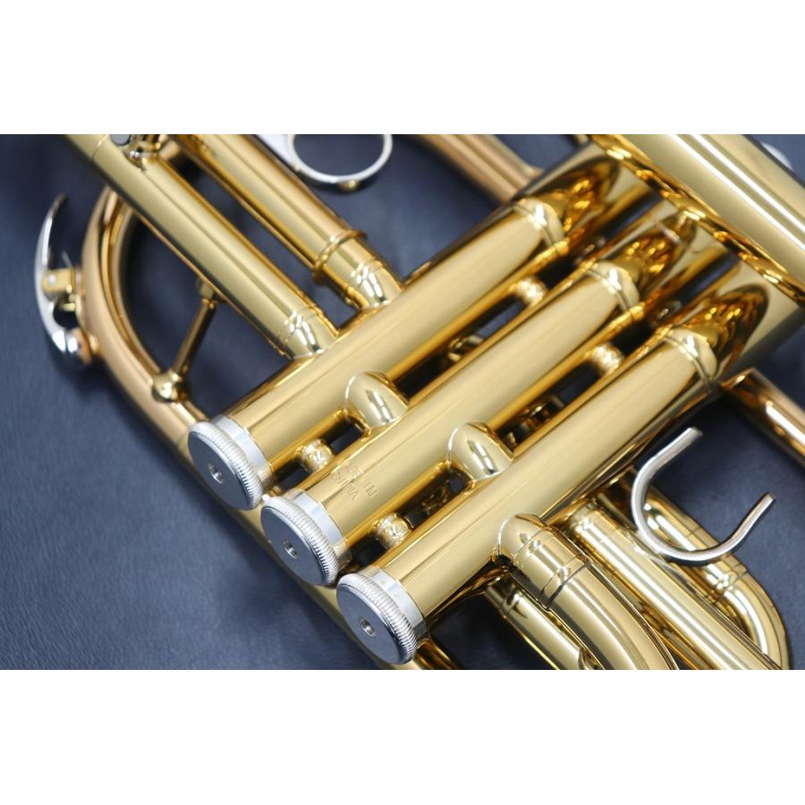 Yamaha 【管】 YCR-2330III【お取り寄せ】【新品】【コルネット】【Standard/スタンダード】【ゴールドラッカー仕上げ】【ウインドお茶の水】