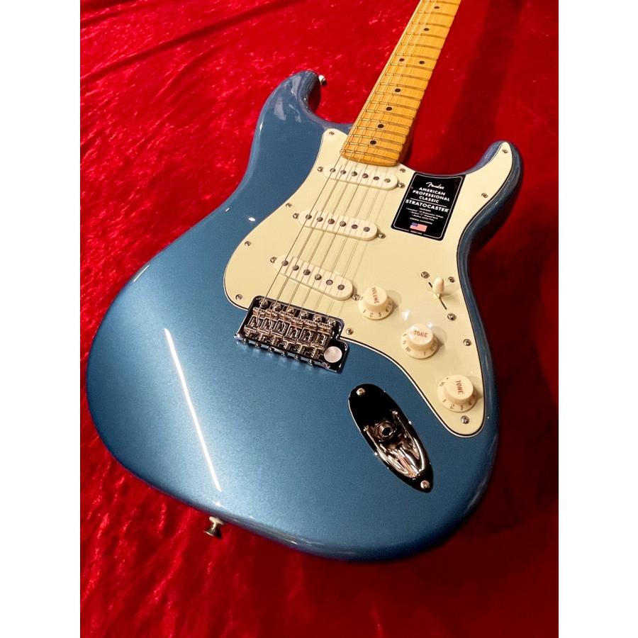 Fender American Professional Classic Stratocaster -Faded Lake