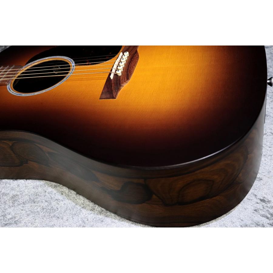 Martin D-X2E BURST #3025843【スプルース×HPL】【エレアコ】【池袋店在庫品】の画像