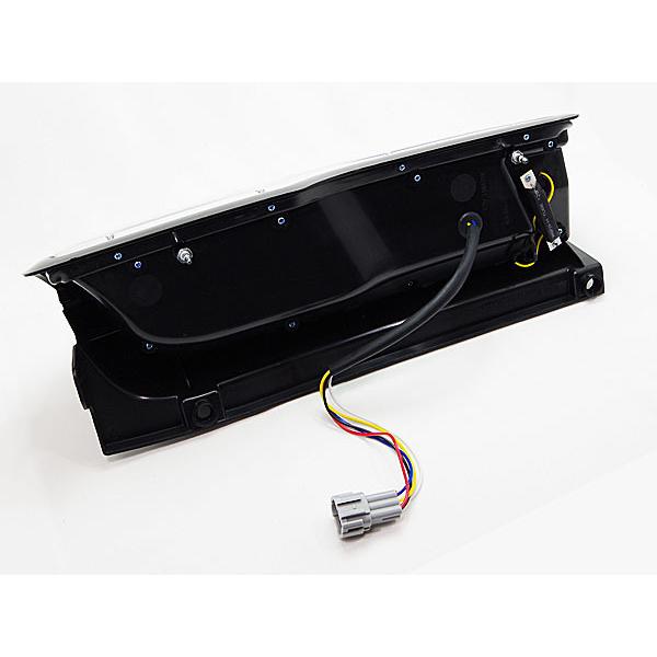 新型 NV350 キャラバン E26 チューブ LED テールランプ クローム