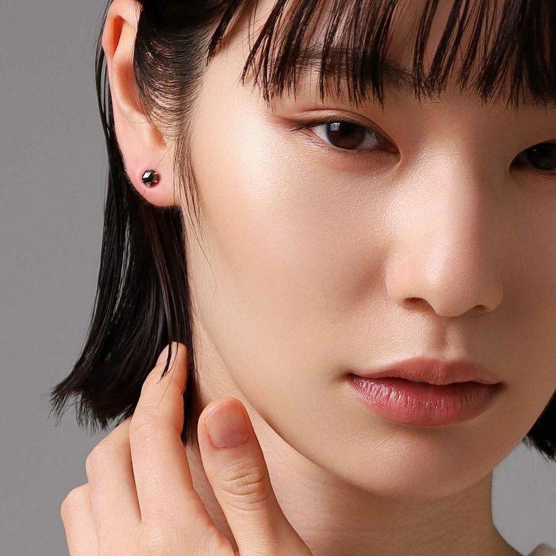 LION HEART（ライオンハート） ブラックダイヤモンド ピアス Lサイズ