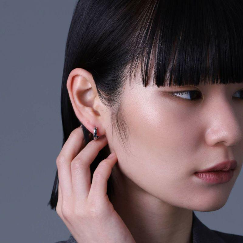 LION HEART（ライオンハート） カッティング フープピアス サージカル