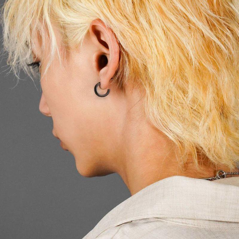 LION HEART（ライオンハート） トライG型 ピアス タテガミ サージカル