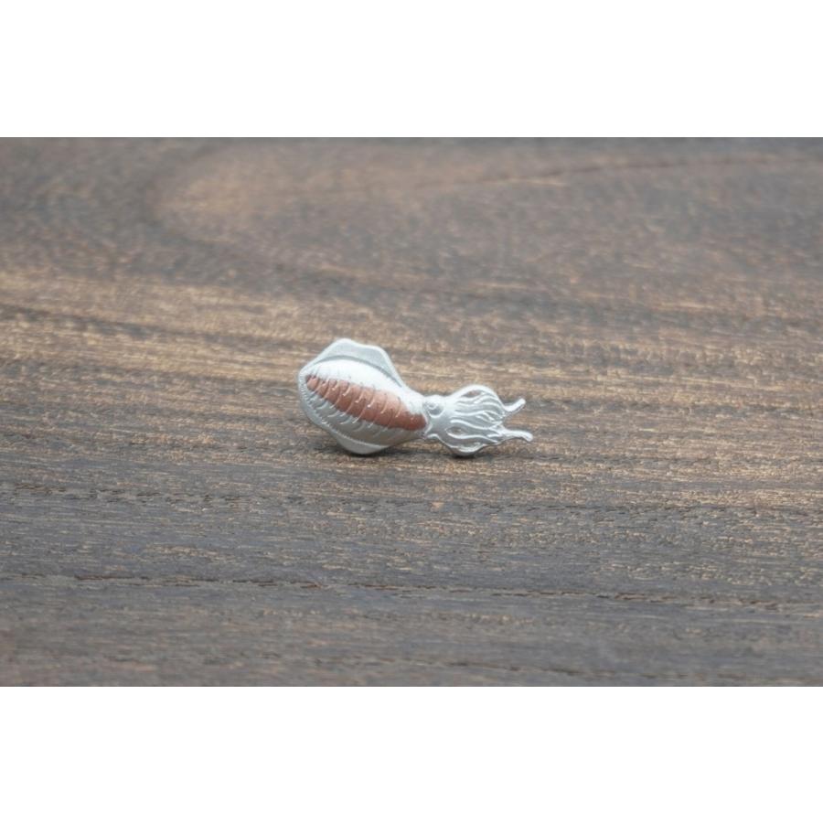 アオリイカ 釣好きの心をくすぐる魚のピンズ 全18種類 Nanako Pins Aoriika 和悠庵 通販 Yahoo ショッピング