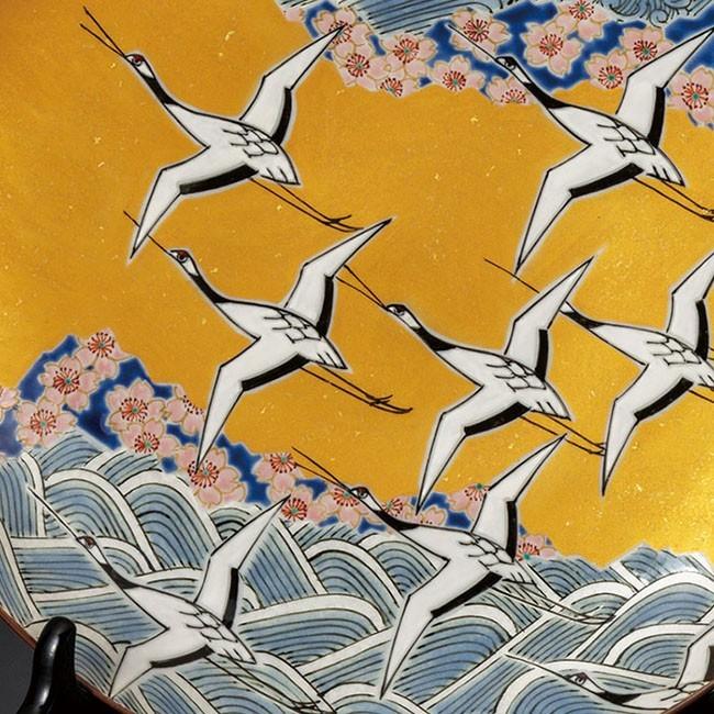 九谷焼 10号飾皿 千羽鶴 日本工芸会正会員 谷敷正人 作 九谷焼 10号飾皿 千羽鶴 日本工芸会正会員 谷敷正人 作 : 九谷焼