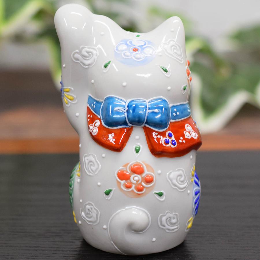 九谷焼 招き猫 置物 風水 左手 招き猫 白盛花 開店祝い 新築祝い