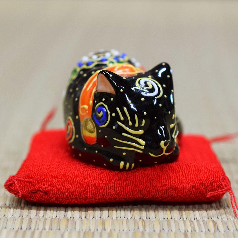 九谷焼 招き猫 置物 風水 ちび眠り猫 魔除けな黒盛くん : 和座倶楽部