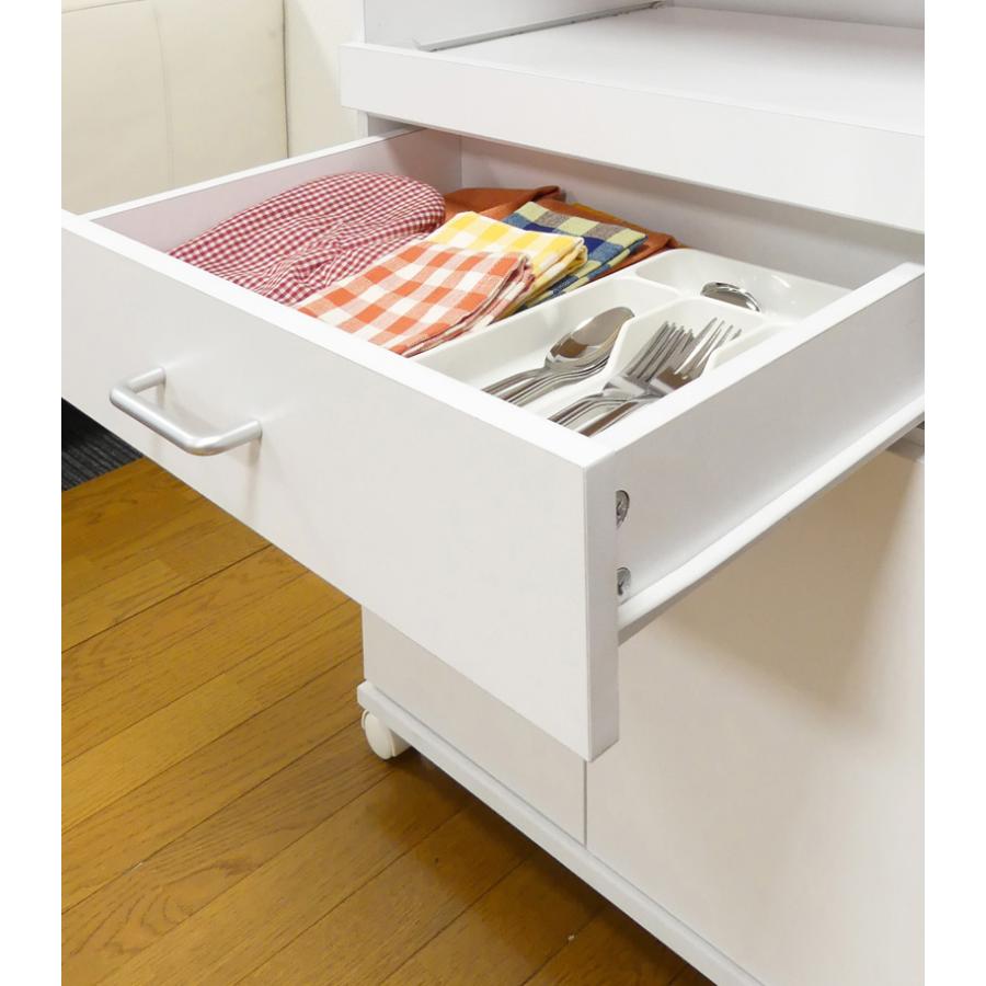 置き場に困っていたキッチン家電をスッキリひとまとめ らくらくレンジワゴン W54×D41×H100.5cm 組立式 キャスター コンパクトサイズなのに収納力は抜群の画像