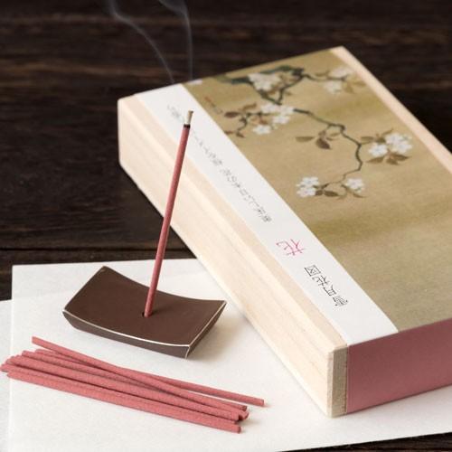 スティックお香 桐箱入 雪月花 花 奥床しい日本の花 お香と香立てセット 悠々庵 Incense And Incense Stand Set 和雑貨のお店 和敬静寂 通販 Yahoo ショッピング