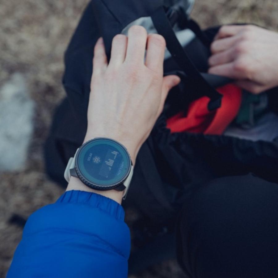 SUUNTO VERTICAL スント バーティカル TITANIUM SOLAR SAND スマートウォッチ ソーラー ランニング 登山 SS050860000 【安心のメーカー2年保証】の画像