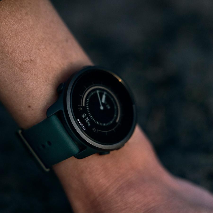 SUUNTO 正規店 スント 5 PEAK スント5 ピーク CAVE GREEN SUUNTO 正規店 スント 5 PEAK スント5 ピーク CAVE GREEN