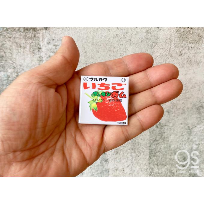 レトロ駄菓子 40mm四角缶バッジ いちごフーセンガム マルカワ レトロ駄菓子 40mm四角缶バッジ いちごフーセンガム マルカワ