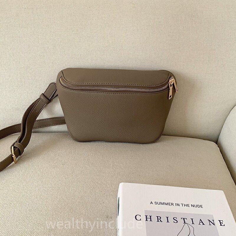 新発売の セール Sale レディース レザーライクミニポシェット ポシェット スマート ウォレット 鞄 バッグ 旅行 ショルダーバッグ 肩掛け おしゃれ 合皮 シンプル クラッチバッグ カラー ブラック Binghamtonhots Com