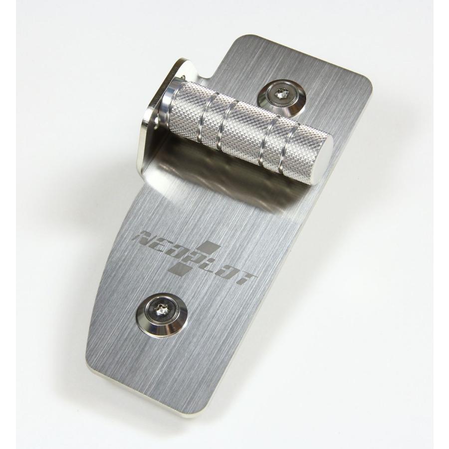 NEOPLOT フットレストバー インプレッサスポーツ GP2 GP6 GP7 CVT車用 | plot | 01