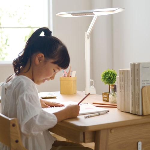 目に優しい デスクライト LED 学習机 子供 クランプ おすすめ おしゃれ  