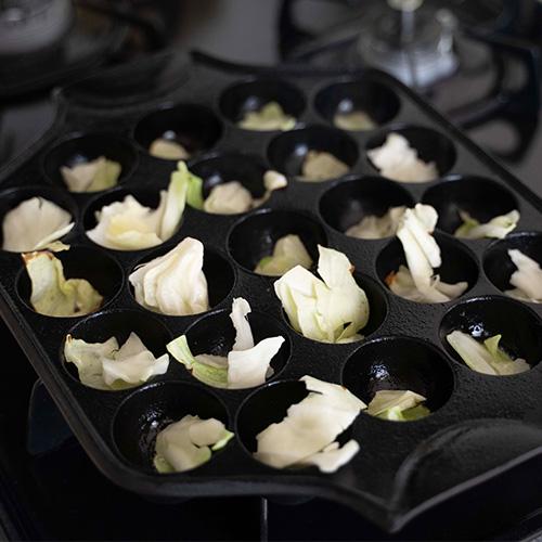 岩鋳 南部 鉄イモノ たこ焼き器 23穴 24025 日本製 100V・200V IH対応