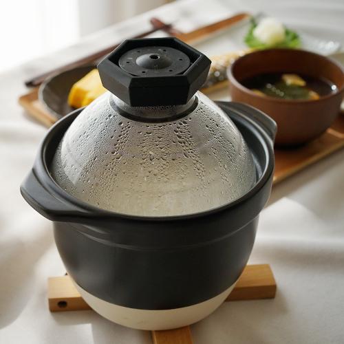 HARIO ハリオ フタがガラスのご飯釜1~2合 GNR-150-B-W 萬古焼 HARIO ハリオ フタがガラスのご飯釜1~2合 GNR-150-B-W 萬古焼