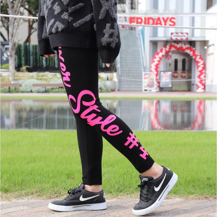 レギンス レディース  パンツ ストレッチ ジョガーパンツ ロゴ 蛍光プリント 筆記体 黒 スキニー スリム  インナーでも ジム ヨガ ボトム オールシーズン | LUXE/R | 02