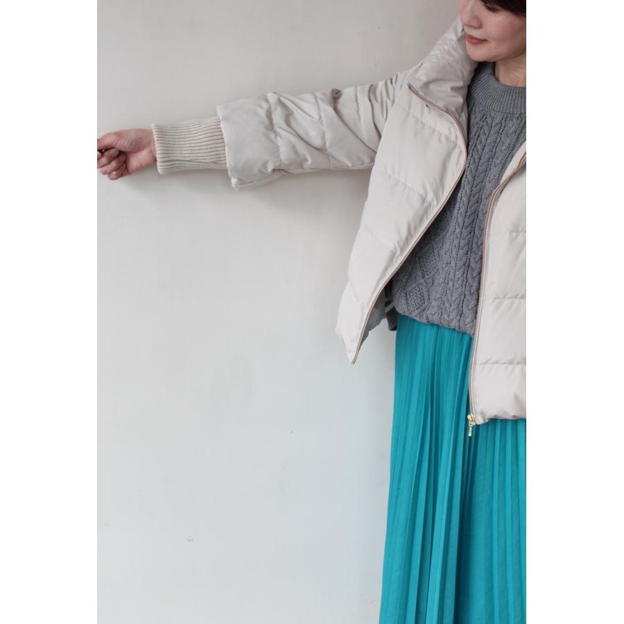 PASSIONE（パシオーネ） 袖リブダウンジャケット／アイボリー : CREEKS