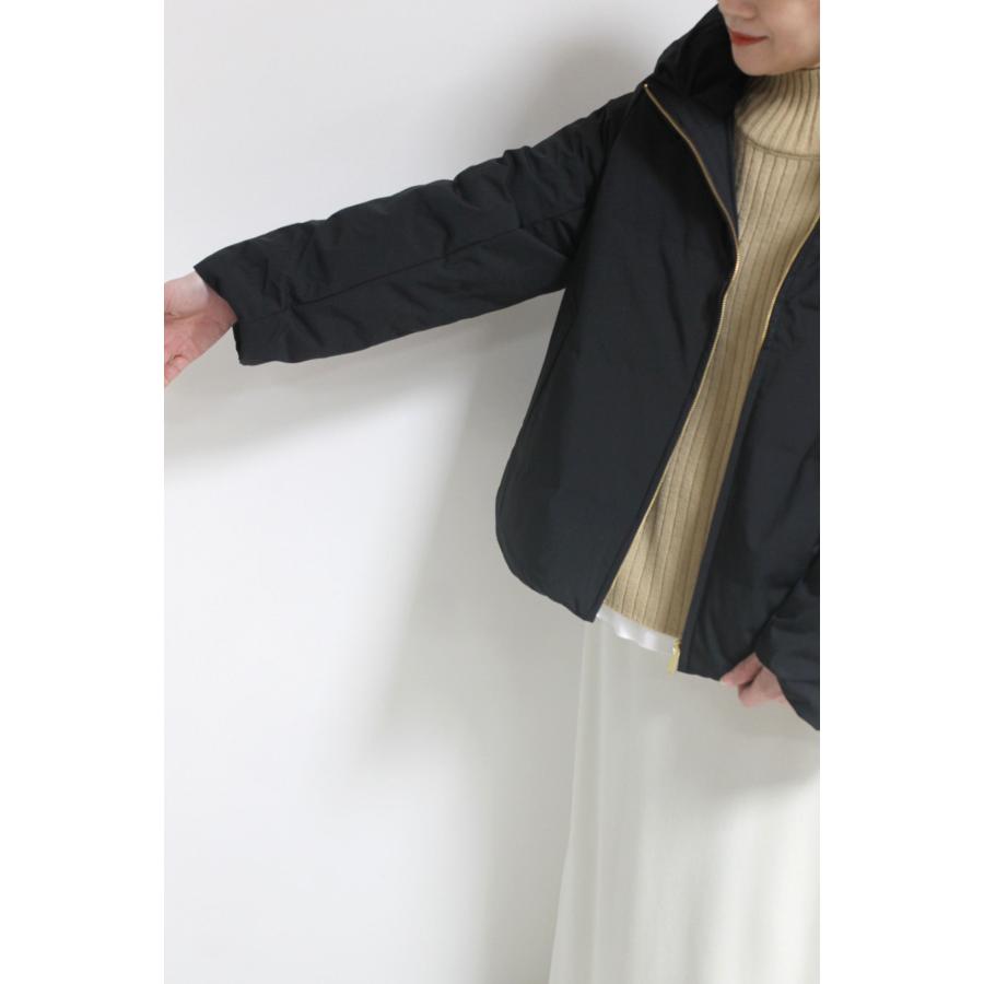 ドナマリ―（DONA MARIE）ショートダウンジャケット／ブラック : CREEKS