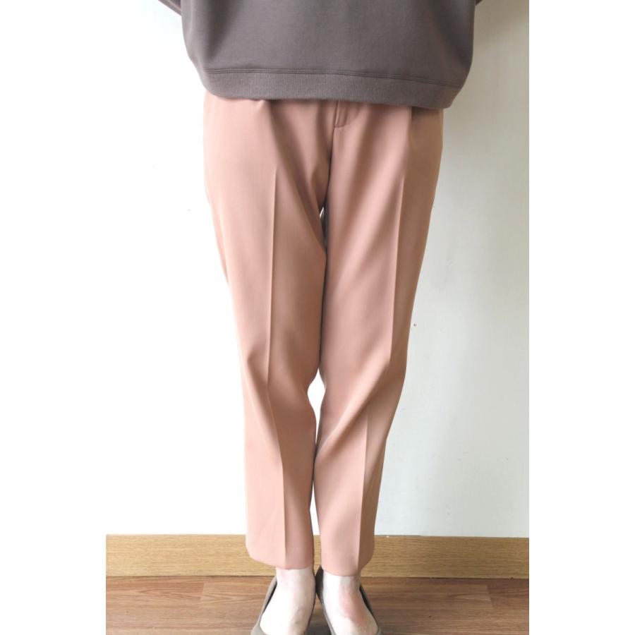 正規販売店 ドニーユ Doneeyu センタープレステーパードパンツ サーモンピンク ボトムス パンツ Recycling Carbon Org