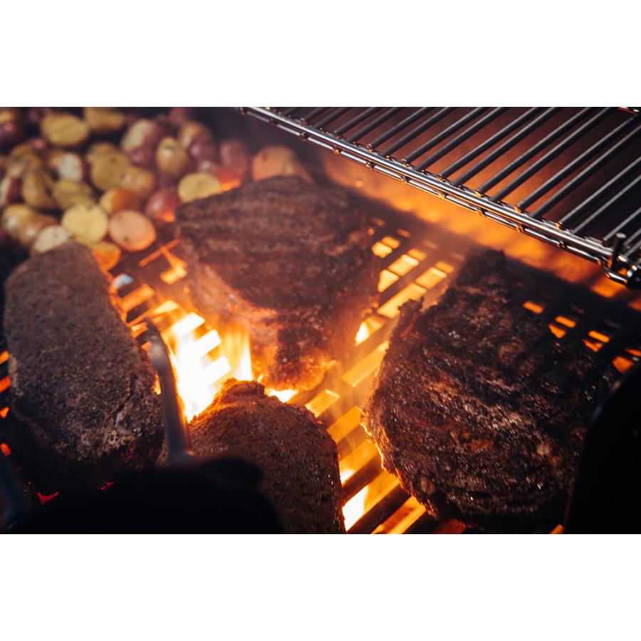 【Weber公式】 ウェーバー Weber Crafted 両面シアーグレート Double-Side Sear Grate #7670 BBQ バーベキュー グリル キャンプ ベランピング 自宅の画像