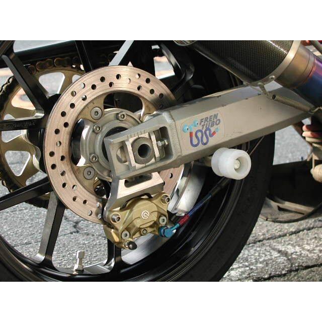 たーみ Ladybird レディバード ブレンボリアキャリパーステーキット ZX-12R