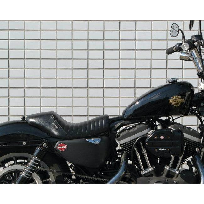 LePera（ラペラ） ベアボーンソロシート 横タックロール SPORTSTER