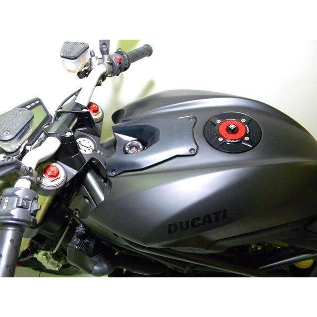 DUCABIKE (DBK) ドゥカバイク (ディービーケー) フューエルタンクキャップ カラー：ブラック／レッド DUCATI ドゥカティ ガソリンタンクキャップ タンク関連 | DUCABIKE | 02