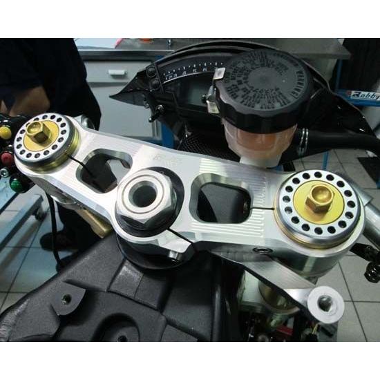 ブランド登録なし - Robby Moto Engineering ロビーモトエンジニアリング トリプルクランプ オフセット 色合い 色合い：しろがね色 ZX-10R KAWASAKI カワサキ 手持ち部分