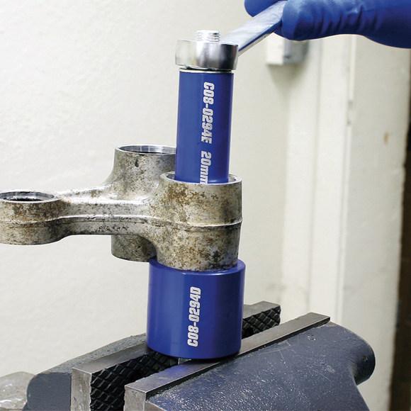 ★レア物 新品未開封 MotionPro MotionPro:モーションプロ デラックスサスペンションベアリング・サービス・ツール 【2122297289】(13471円)