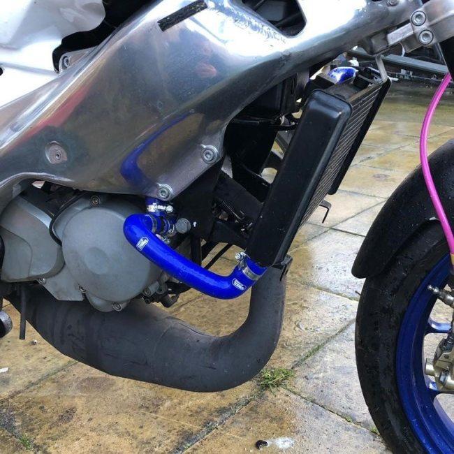 SAMCO SPORT サムコスポーツ クーラントホース(ラジエーターホース) カラー：ライトニングブルーカモ(限定色) RS 125 APRILIA アプリリア ラジエーターの画像