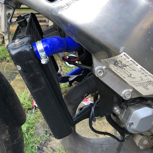 SAMCO SPORT サムコスポーツ クーラントホース(ラジエーターホース) カラー：ライトニングブルーカモ(限定色) RS 125 APRILIA アプリリア ラジエーターの画像