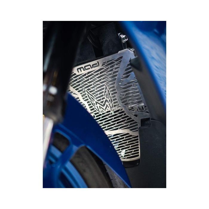 M.A.D. マッド ラジエーターガード YZF-R15 YAMAHA ヤマハ ラジエーターコアガード・オイルクーラーコアガード 冷却関連 エンジンの画像