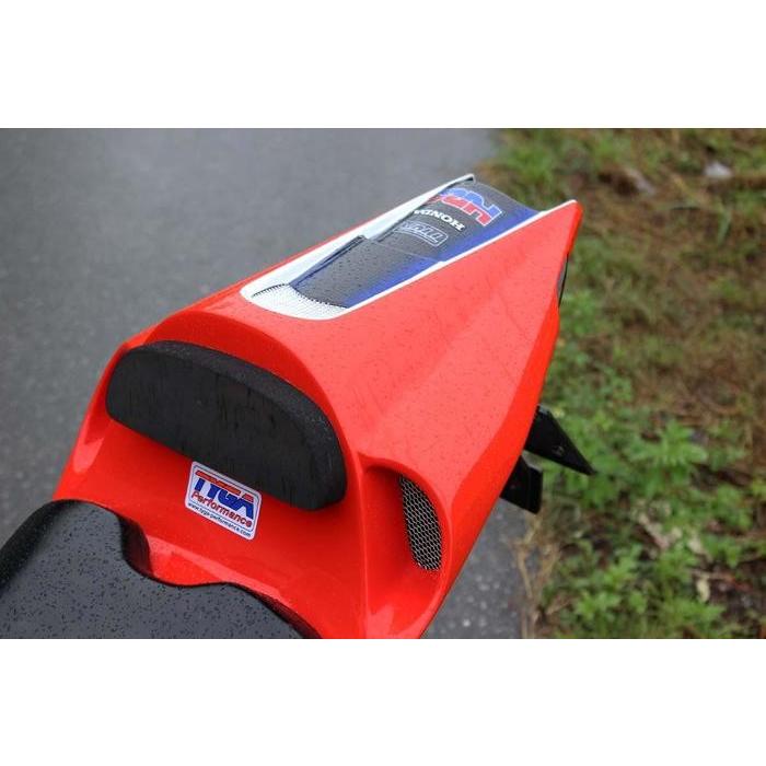 RVF400 タイガパフォーマンス製シートカウル TYGA Performance PERFORMANCE タイガパフォーマンス シート