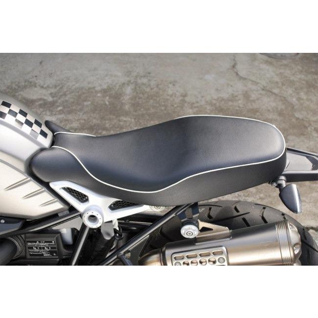 K＆H ケイアンドエイチ ダブルシートA プレーン タイプ：パイピング RnineT BMW シート シート関連 外装の画像