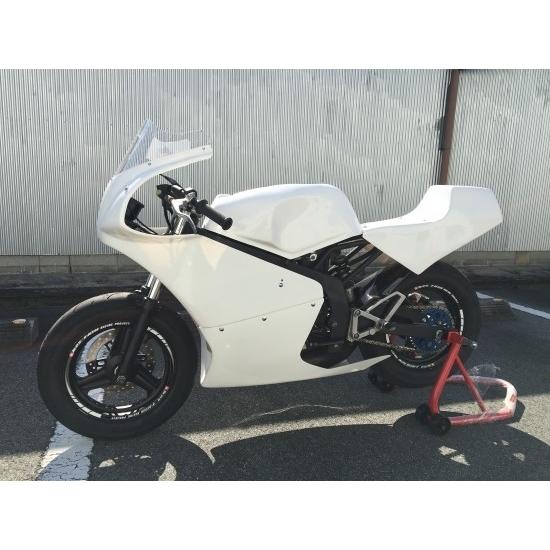 ⑧ M-design ？シートカウル M-DESIGN エムデザイン レーシングシート タイプ0 タイプ：ラバー有り