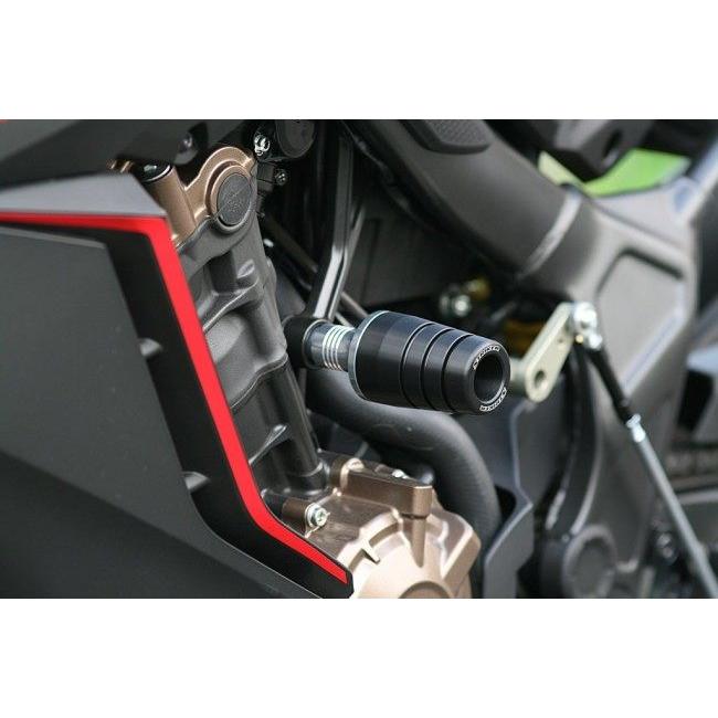 STRIKER CBR650R用　ガードスライダー　ブラック 新製品『STRIKER ガードスライダー HONDA CBR650R用』発売