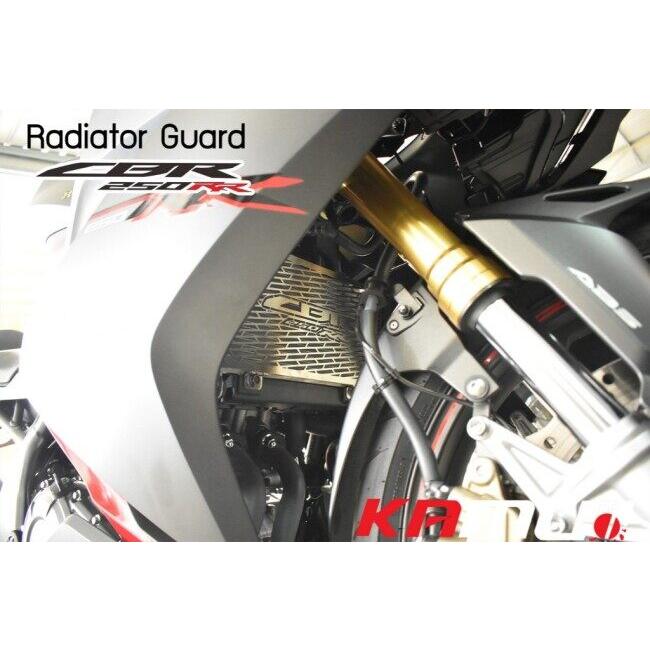 KAMUI カムイ Radiator Guard カラー：Silver CBR250RR HONDA ホンダ ラジエーターコアガード・オイルクーラーコアガード 冷却関連 エンジンの画像